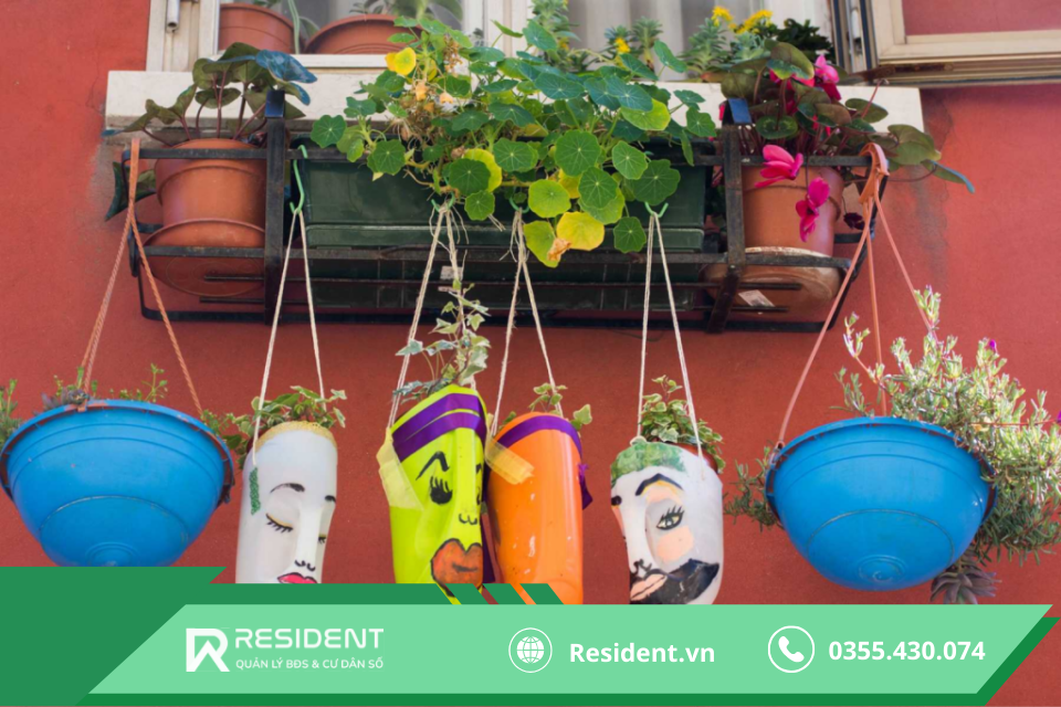 Trang trí phòng trọ bằng những vật tái chế