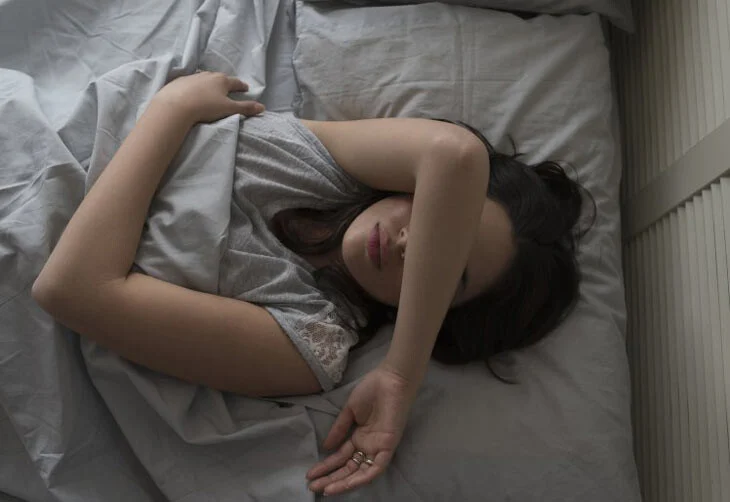 Cách trừ tà ma khi bị bóng đè