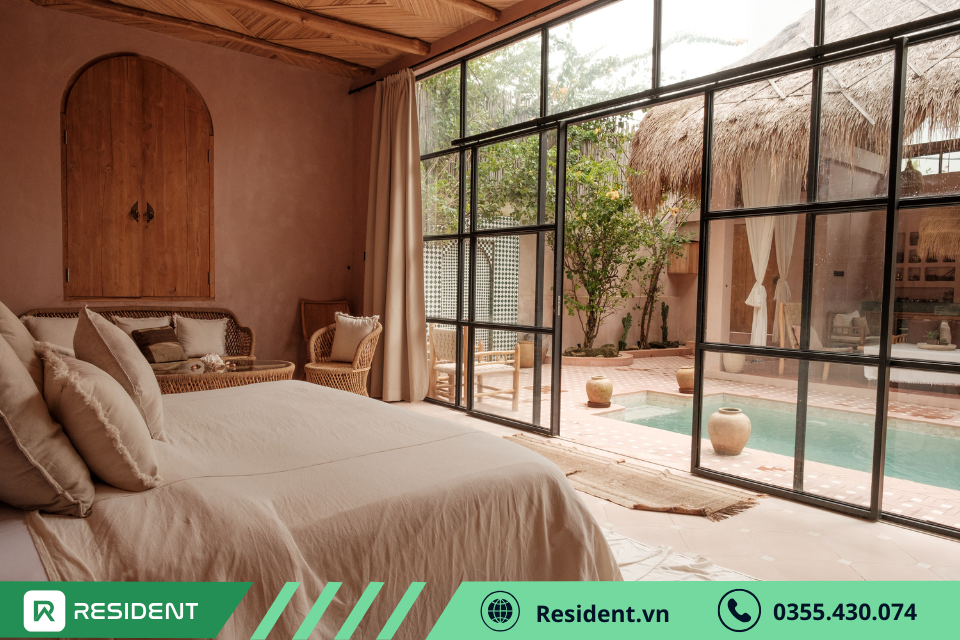 So sánh Resort và Khách Sạn: Lợi ích và Điểm Khác Biệt